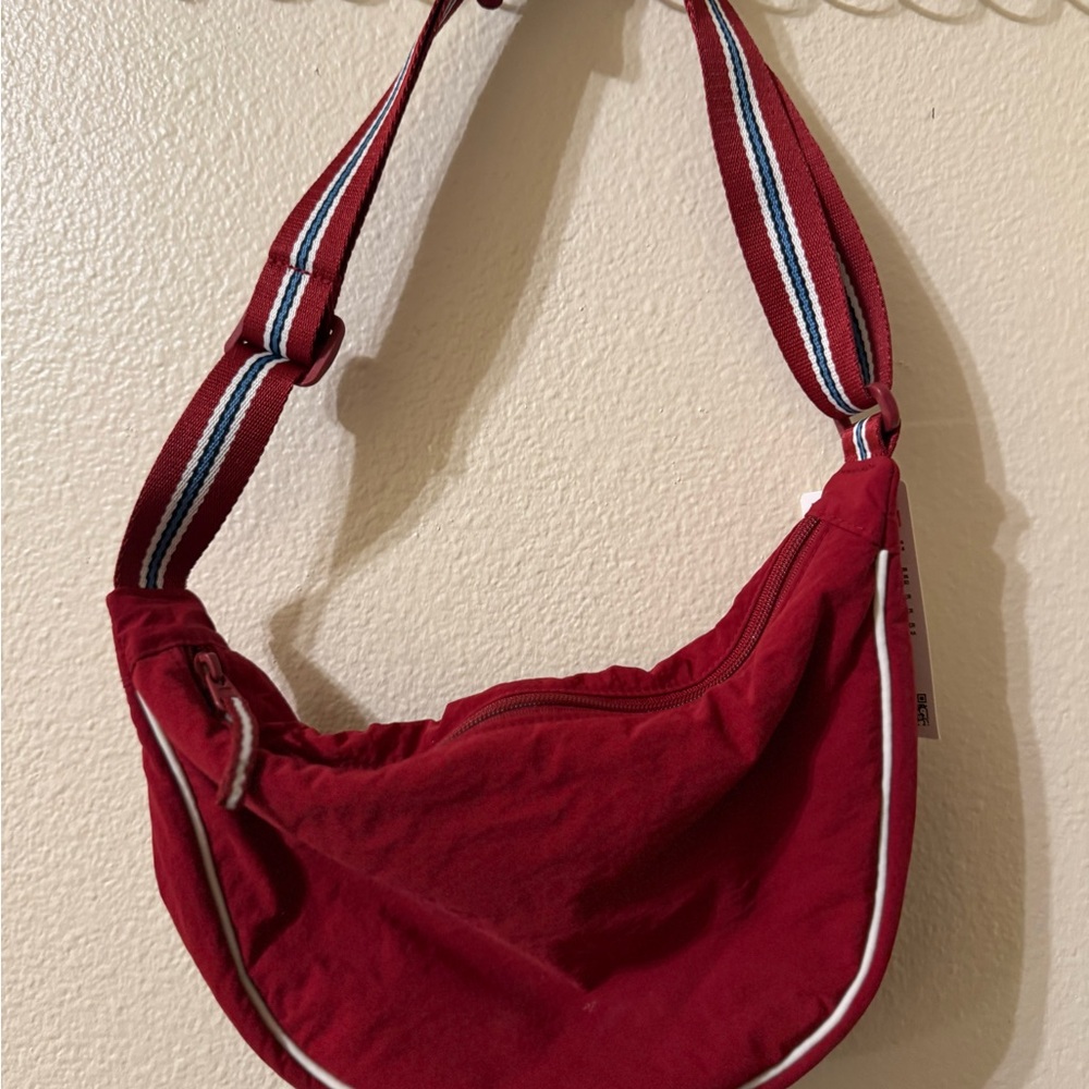 Uniqlo Red Shoulder Bag
